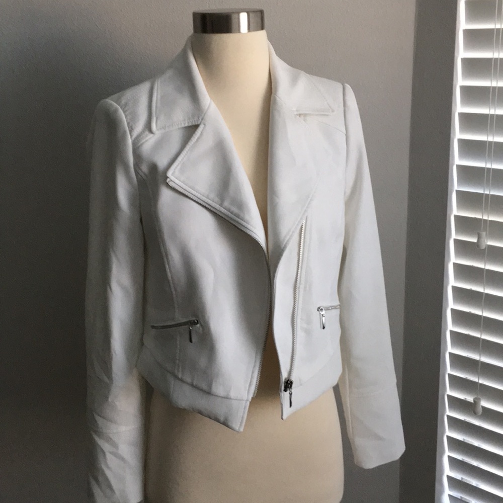 White House Black Market white tailored jacket  0 - Picture 2 of 7